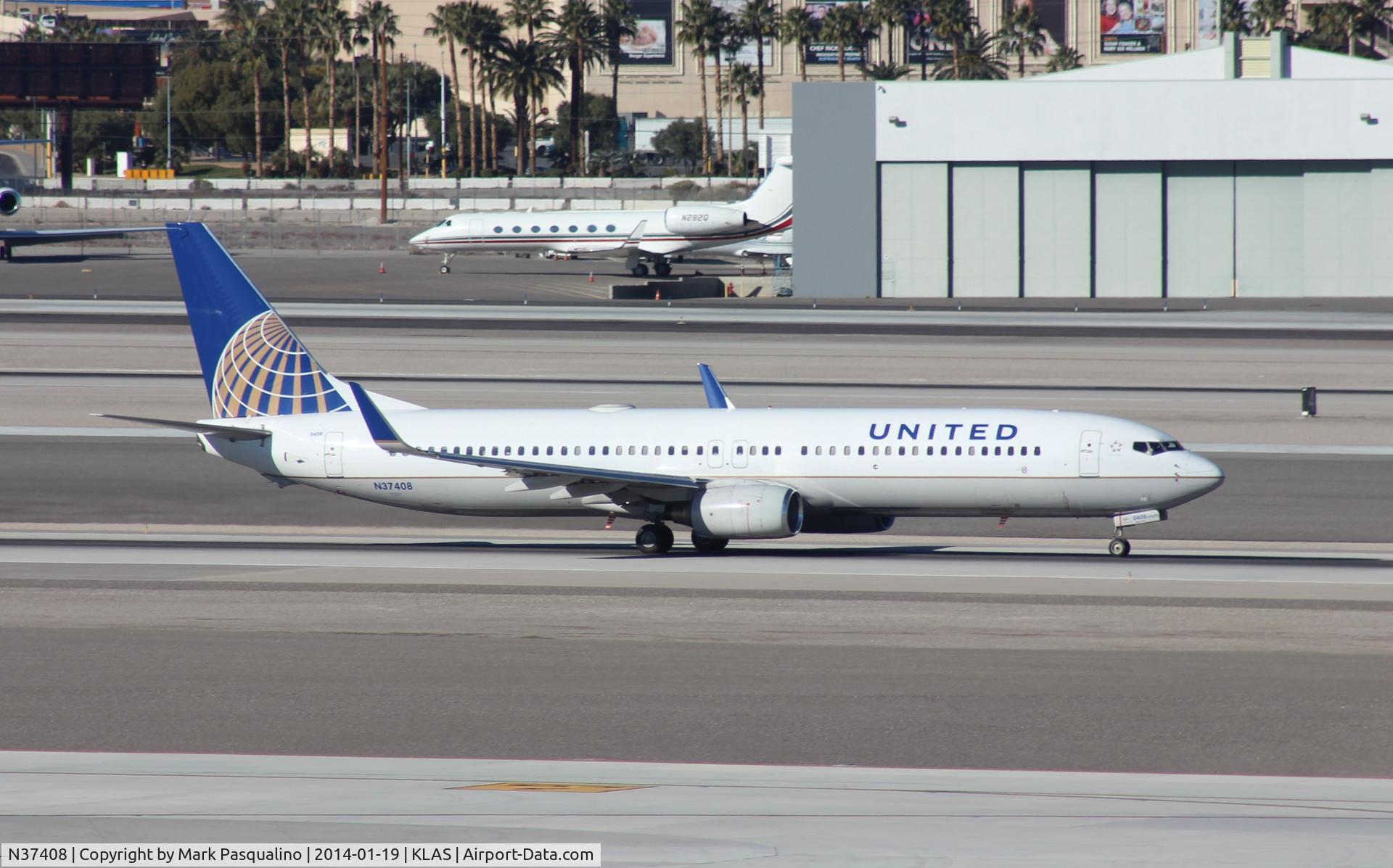 N37408, 2001 Boeing 737-924 C/N 30125, Boeing 737-900