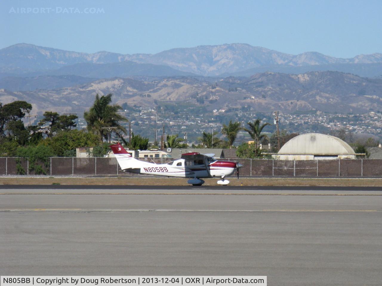 N805BB, 2007 Cessna T206H TC Turbo Stationair C/N T20608722, 2007 Cessna T206H TURBO STATIONAIR TC, Lycoming TIO-540-AJ1A 310 Hp, taxi