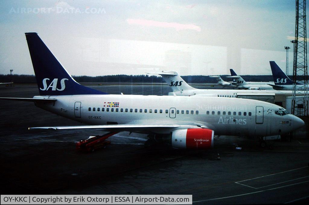 OY-KKC, 1998 Boeing 737-683 C/N 28298, OY-KKC in ARN