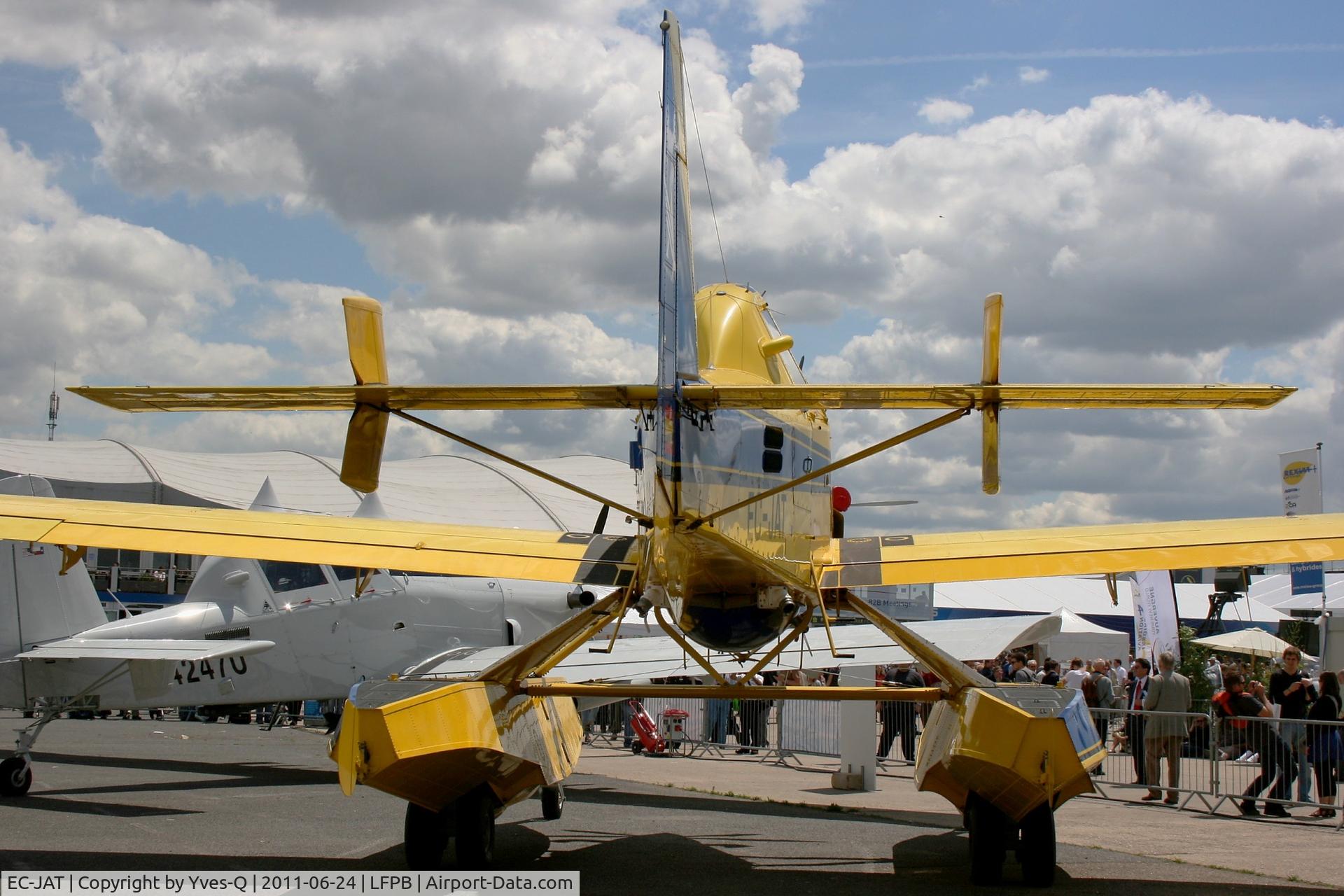 EC-JAT, Air Tractor AT-802A C/N 802A-0179, Air Tractor AT-802A Fire Boss (cn 802A-0179), Static display, Paris-Le Bourget (LFPB-LBG) Air show 2011