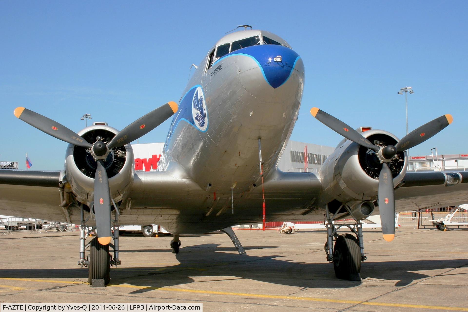F-AZTE, 1943 Douglas C-47A-1-DL  Skytrain C/N 9172, Douglas DC-3C, Static Display, Paris Le Bourget (LFPB-LBG) air show 2011