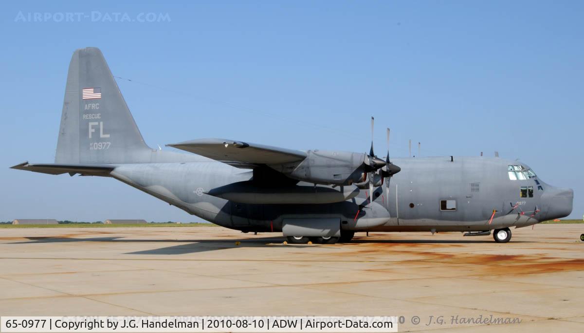 65-0977, Lockheed WC-130H Hercules C/N 382-4127, Beam view.