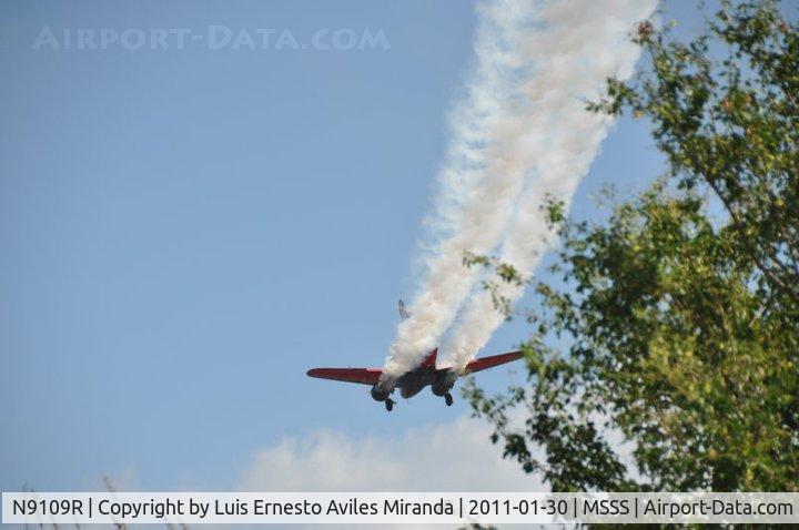 N9109R, 1943 Beech C18S (AT-7C) C/N 4383 (5676), 2011 Ilopango Air Show
El Salvador - C.A.