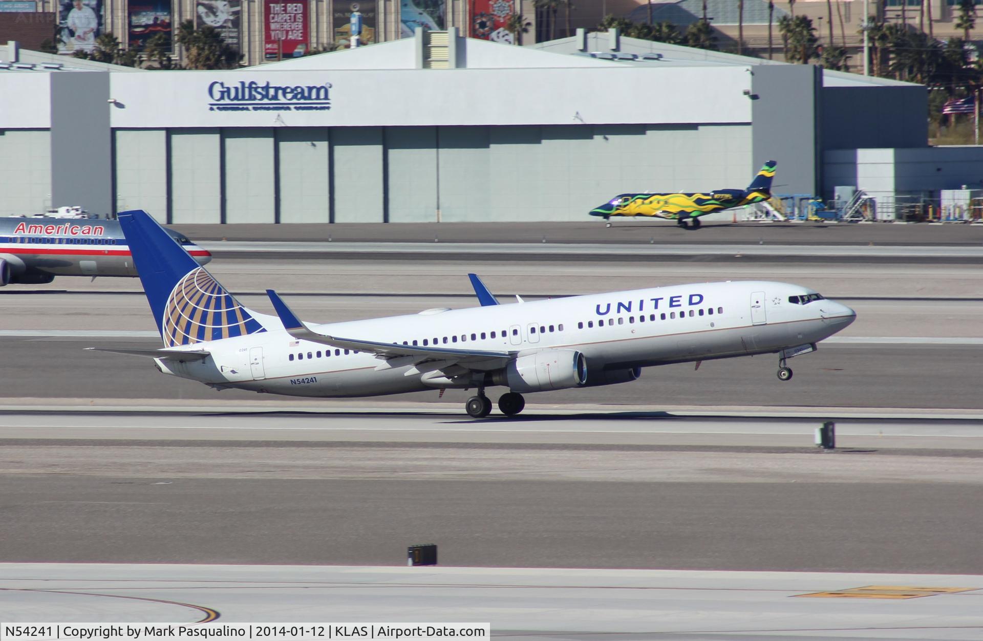 N54241, 1999 Boeing 737-824 C/N 28953, Boeing 737-800