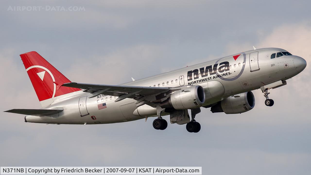 N371NB, 2003 Airbus A319-114 C/N 2095, departure from KSAT