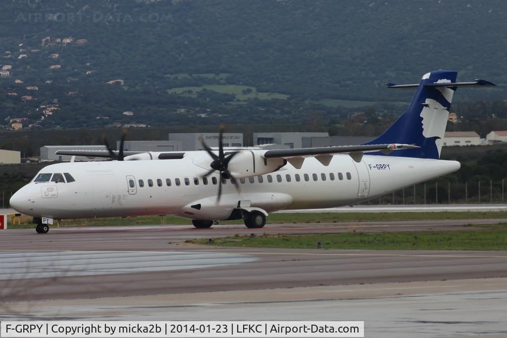 F-GRPY, 2007 ATR 72-500 C/N 742, Taxiing with no titles