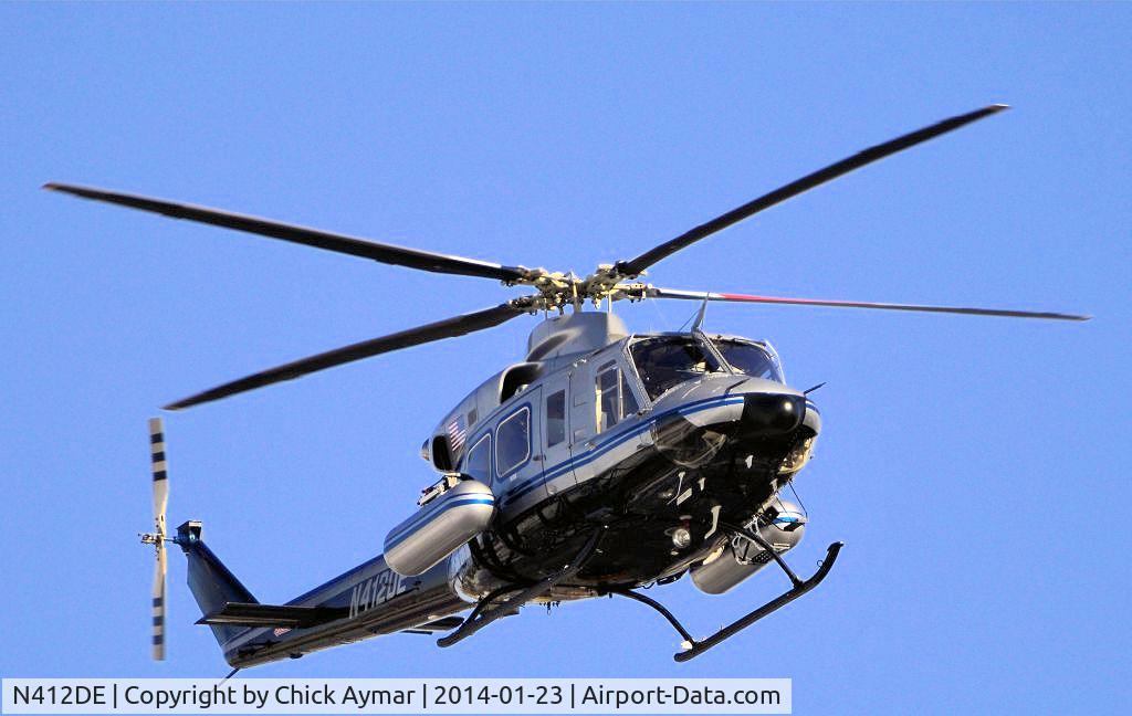 N412DE, 1992 Bell 412 C/N 36033, Flying over Tonnelle Ave in North Bergen NJ