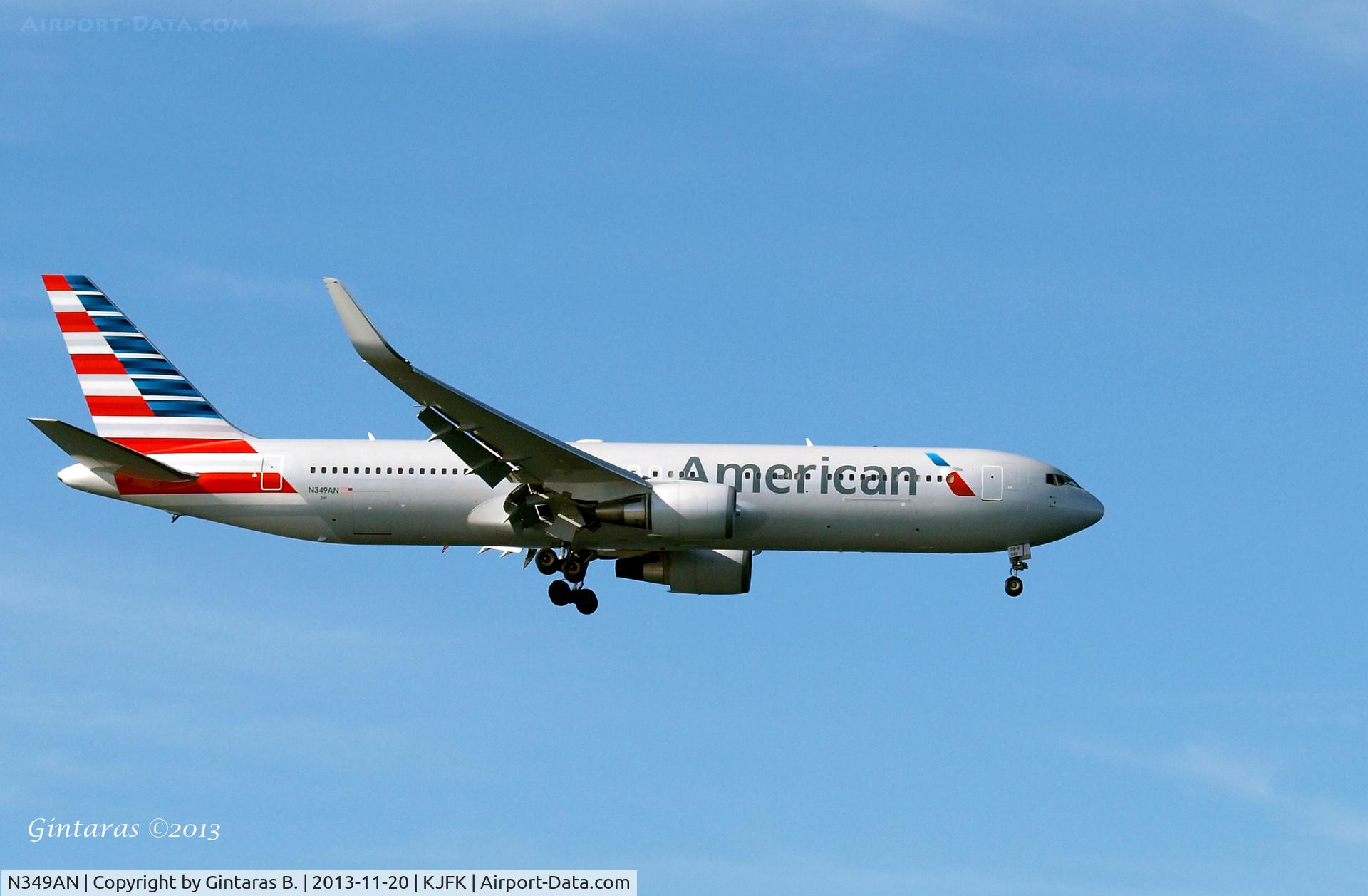 N349AN, 2003 Boeing 767-323 C/N 33088, Going to a landing on RWY 4R, JFK