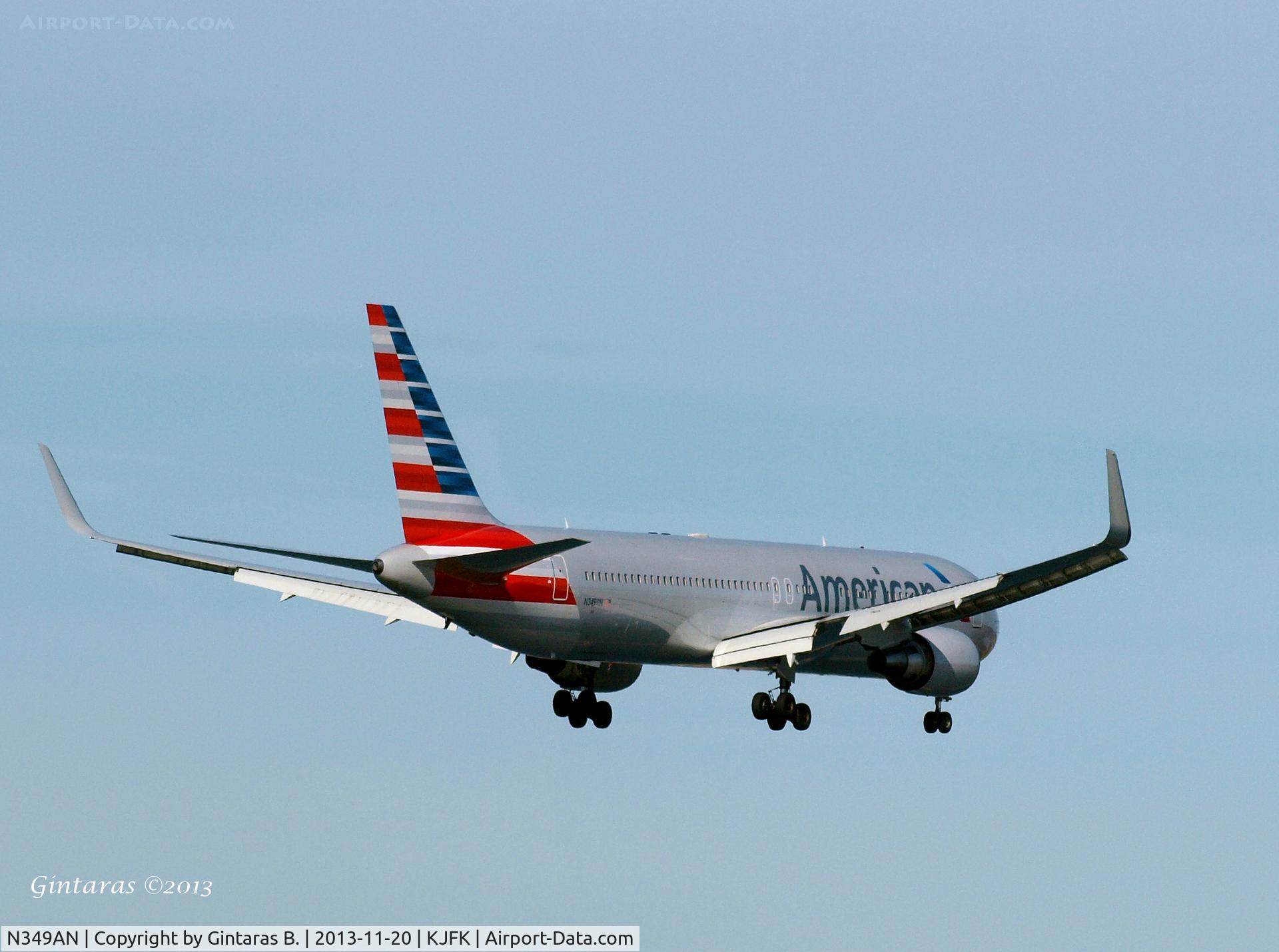 N349AN, 2003 Boeing 767-323 C/N 33088, Going to a landing on RWY 4R, JFK