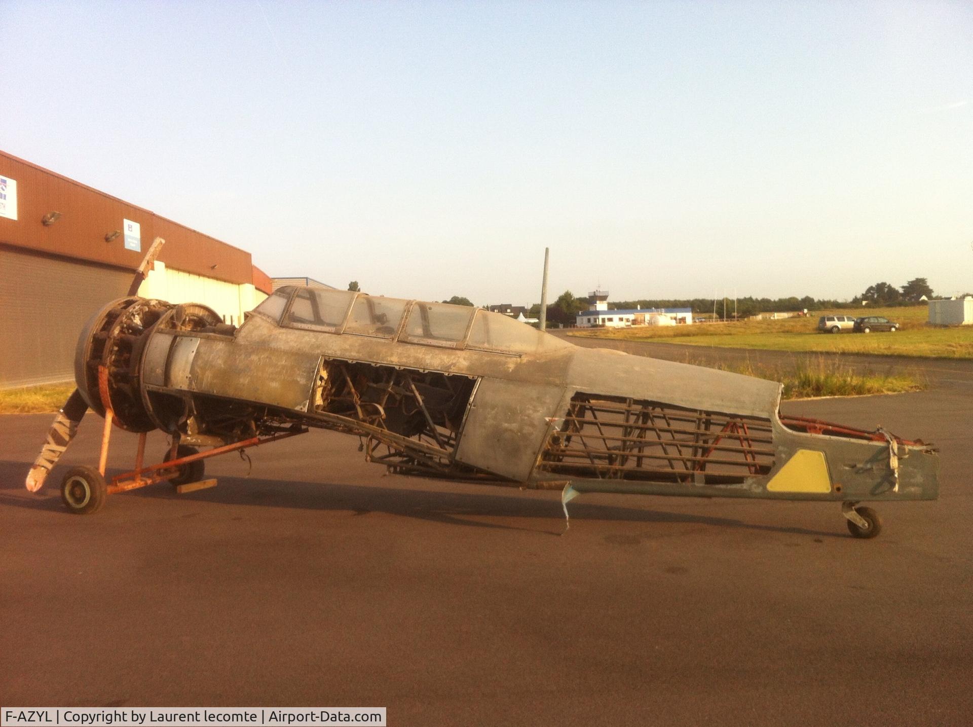 F-AZYL, Yakovlev Yak-11 C/N 171814, just before being transported to workshop in 2013