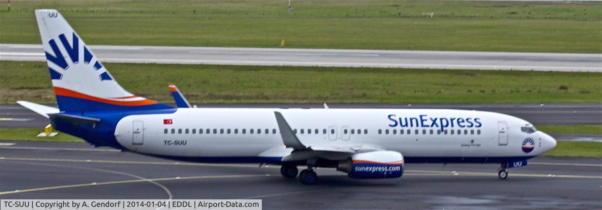 TC-SUU, 2001 Boeing 737-86Q C/N 30274, Sun Express, seen here at Düsseldorf Int'l(EDDL)