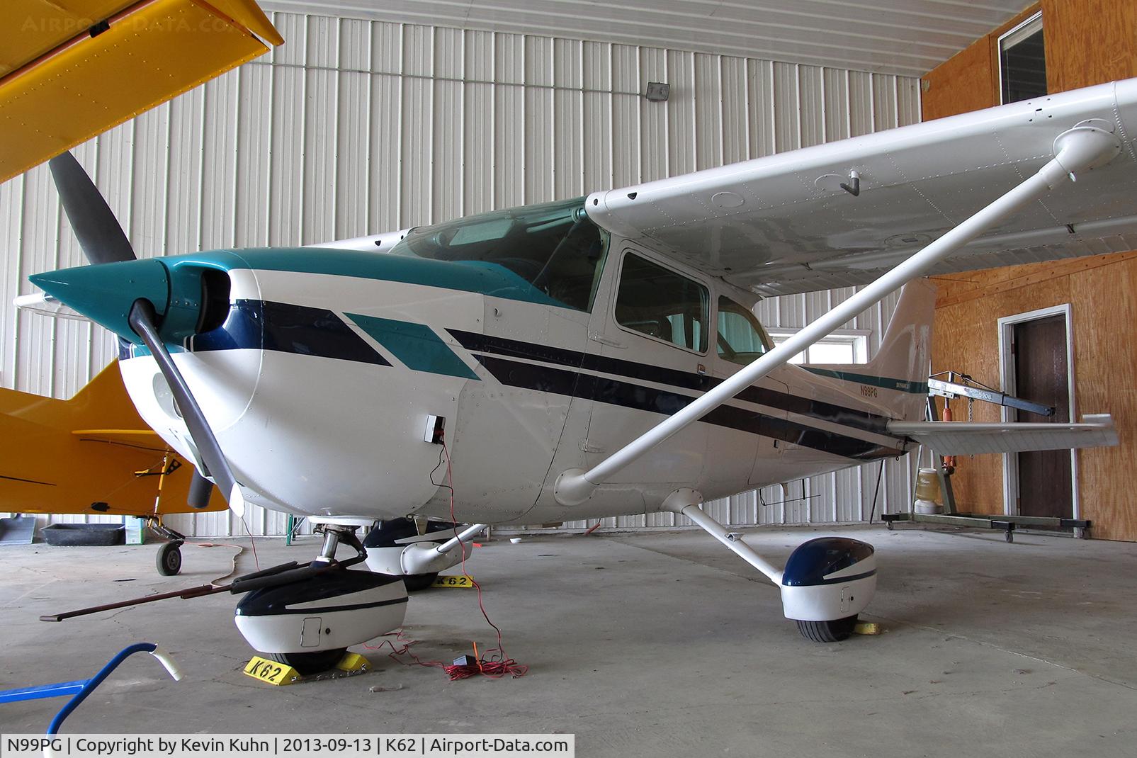N99PG, 1978 Cessna 172N C/N 17272044, Hangared at K62