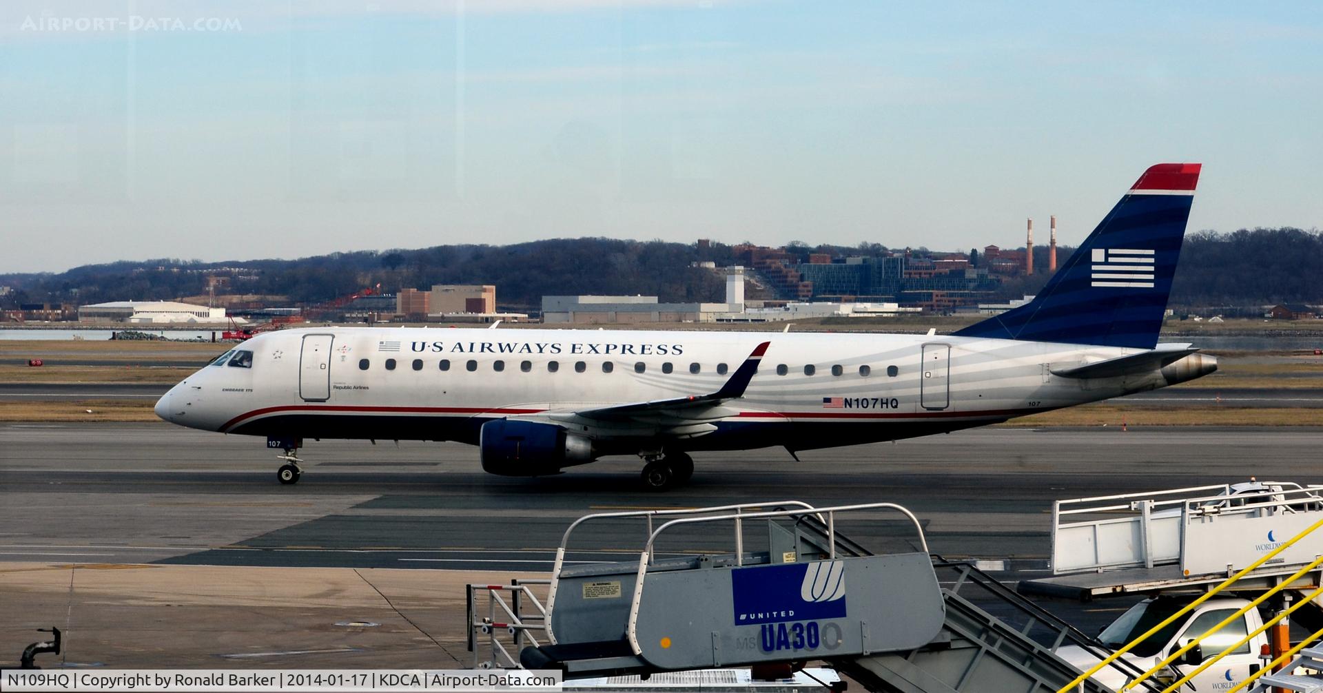 N109HQ, 2007 Embraer 175LR (ERJ-170-200LR) C/N 17000168, Taxi to gate National