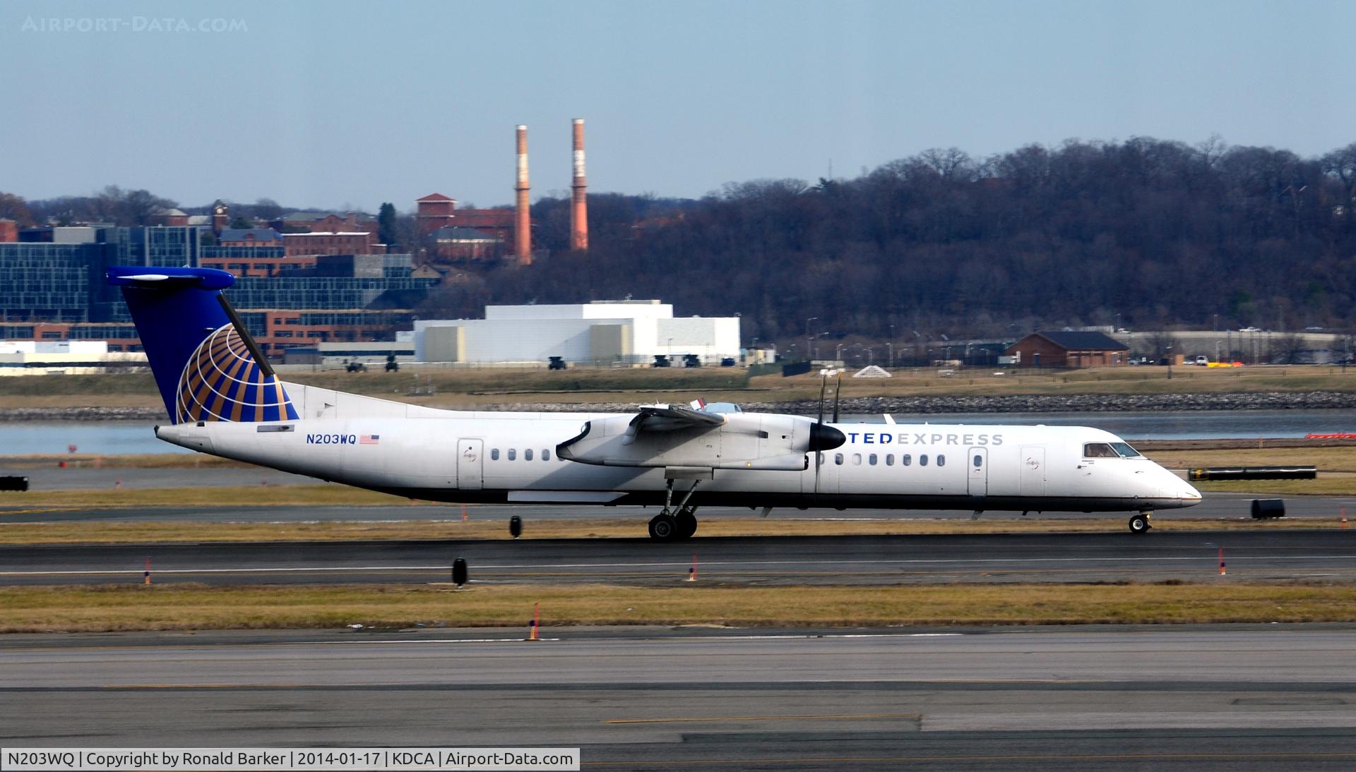 N203WQ, 2008 Bombardier DHC-8-402 Dash 8 C/N 4203, Landing National