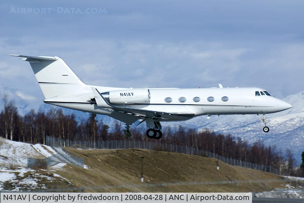 N41AV, 1969 Grumman G-1159 Gulfstream II C/N 61, At ANC