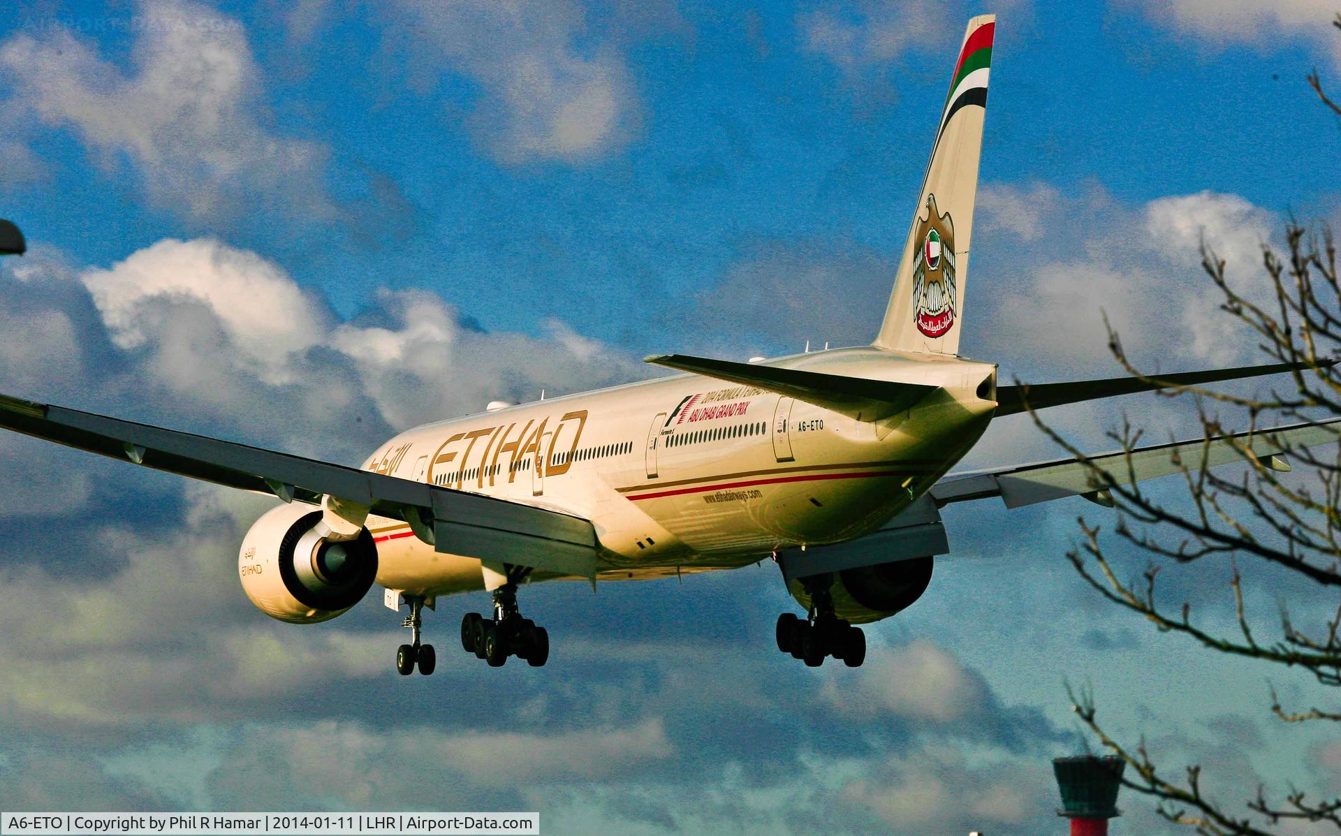 A6-ETO, 2013 Boeing 777-3FX/ER C/N 39690, Etihad Airways, 2013 Boeing 777-3FX(ER), (A6-ETO) c/n 39690/1105, on approach to land on 27L Heathrow. © PhilRHamar