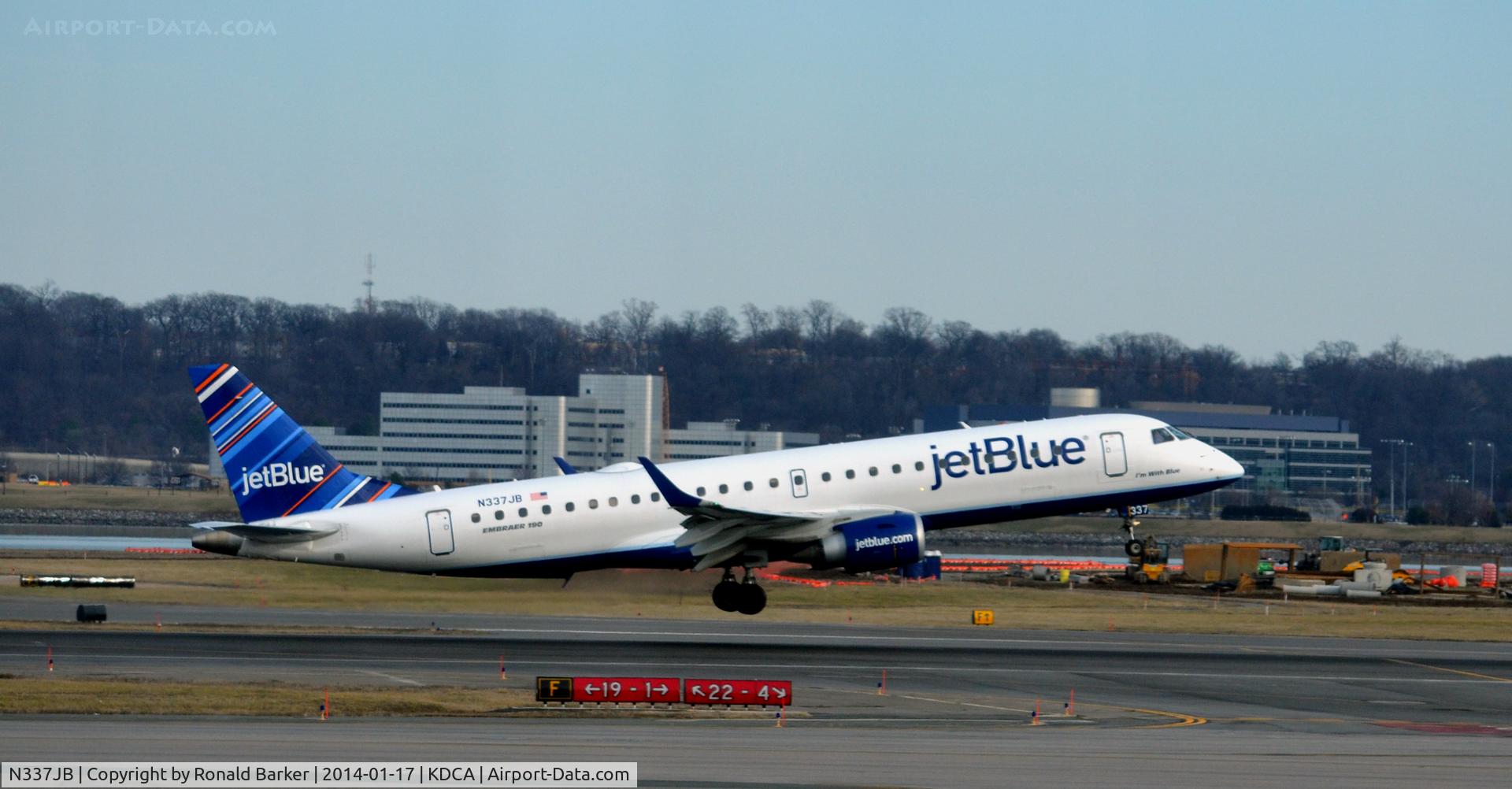 N337JB, Embraer ERJ-190-100 IGW 190AR C/N 19000473, Takeoff I'm with Blue National