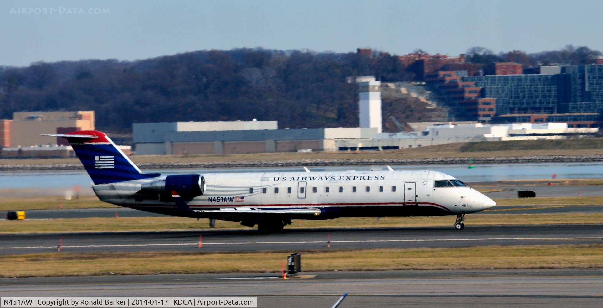 N451AW, 2003 Bombardier CRJ-200LR (CL-600-2B19) C/N 7832, Landing National