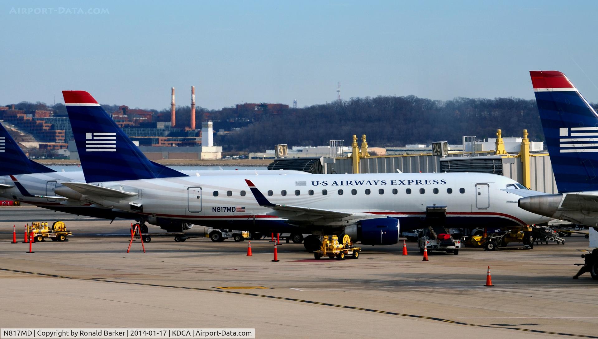 N817MD, 2004 Embraer 170SU (ERJ-170-100SU) C/N 17000038, Gate 29 National