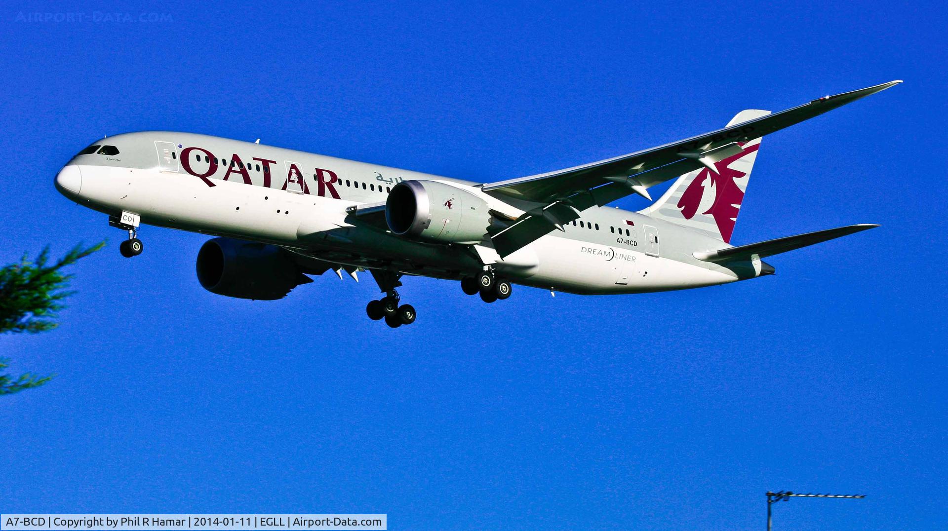 A7-BCD, 2013 Boeing 787-8 Dreamliner C/N 38322, QATAR Airways, (A7-BCD) Boeing 787-8 Dreamliner, c/n 38322/99, on approach to land on 27L Heathrow. © PhilRHama