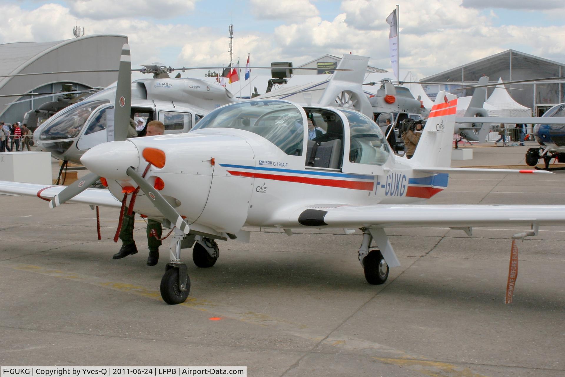 F-GUKG, Grob G-120A-F C/N 85041, F-GUKG - Grob G-120 A-F, Static display, Paris Le Bourget (LFPB-LBG) Air Show in june 2011
