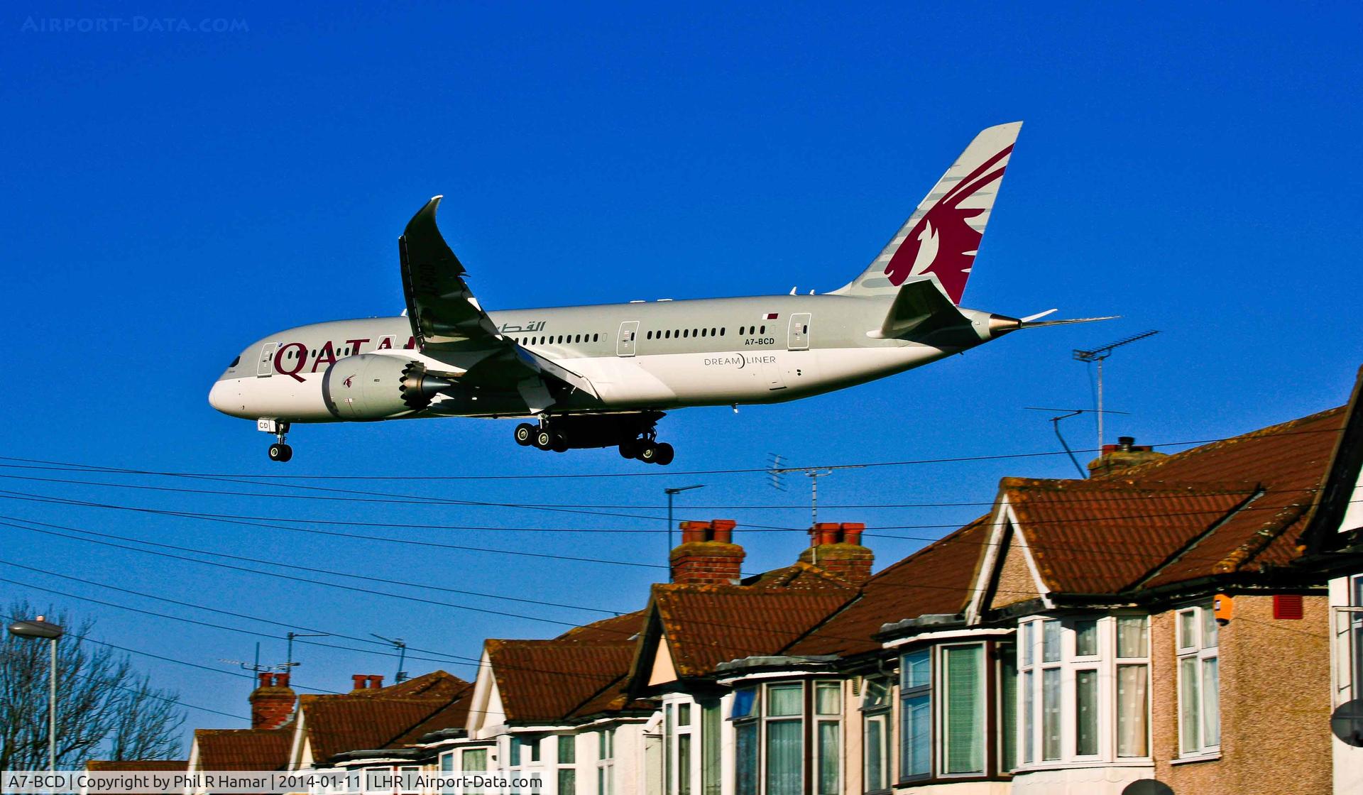 A7-BCD, 2013 Boeing 787-8 Dreamliner C/N 38322, QATAR Airways, (A7-BCD) Boeing 787-8 Dreamliner, c/n 38322/99, on approach to land on 27L Heathrow. © PhilRHama