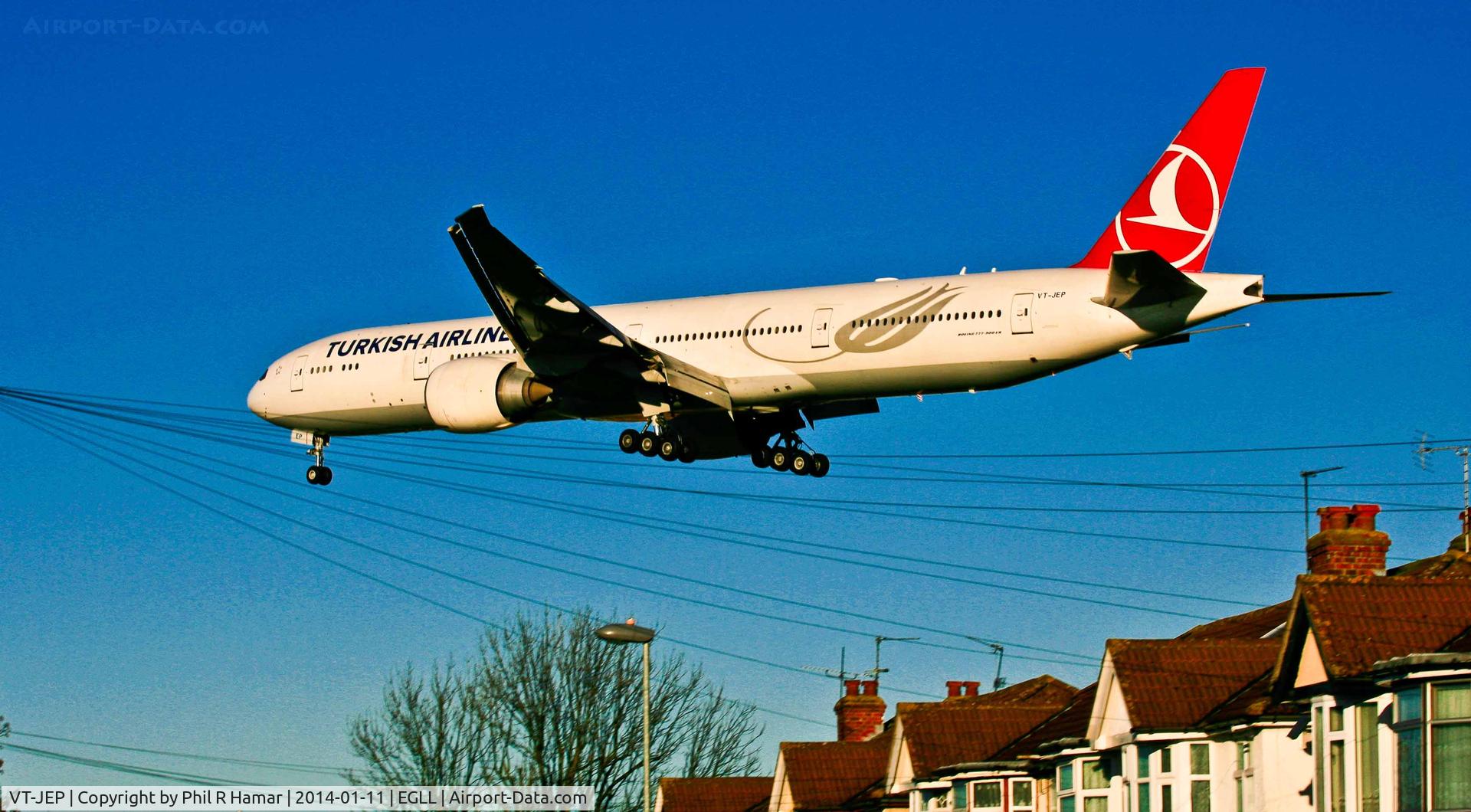 VT-JEP, 2007 Boeing 777-300/ER C/N 35158, Turkish Airlines, (VT-JEP) Boeing 777-300ER, c/n VT-JEP, on approach to land on 27L Heathrow. © PhilRHamar