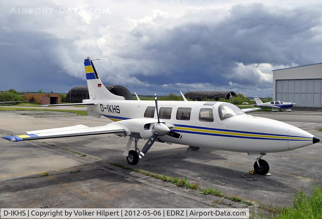 D-IKHS, 1979 Piper PA-60-601P Aerostar C/N 61P-571-7963248, at zqw