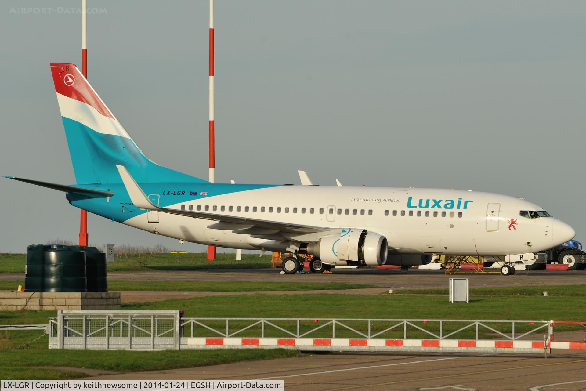 LX-LGR, 2004 Boeing 737-7C9 C/N 33803, Conducting low powered engine runs !
