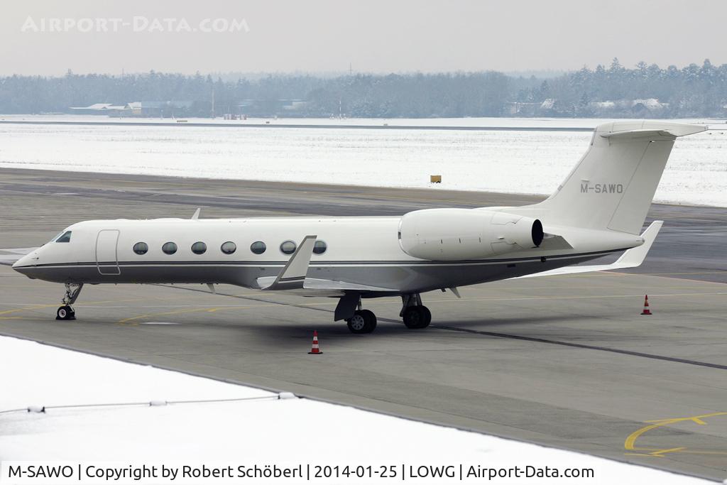 M-SAWO, 2004 Gulfstream Aerospace GV-SP (G550) C/N 5050, M-SAWO @ LOWG