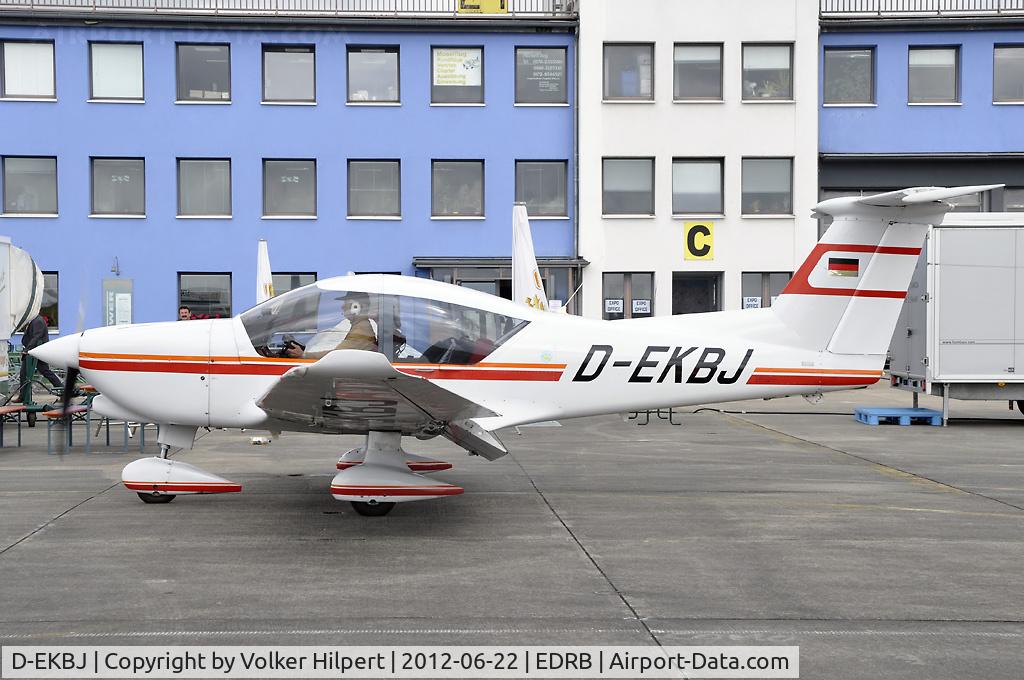 D-EKBJ, Robin R-3000-120D C/N 129, at BBJ