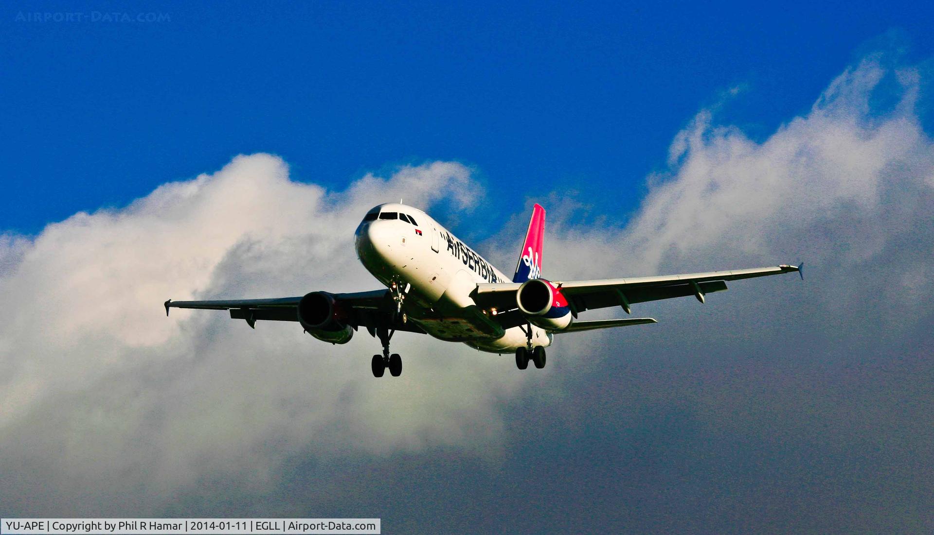 YU-APE, 2007 Airbus A319-132 C/N 3252, Air Serbia, (YU-APE) 2007 Airbus A319-132, c/n 3252, on approach to land on 27L Heathrow. © PhilRHamar