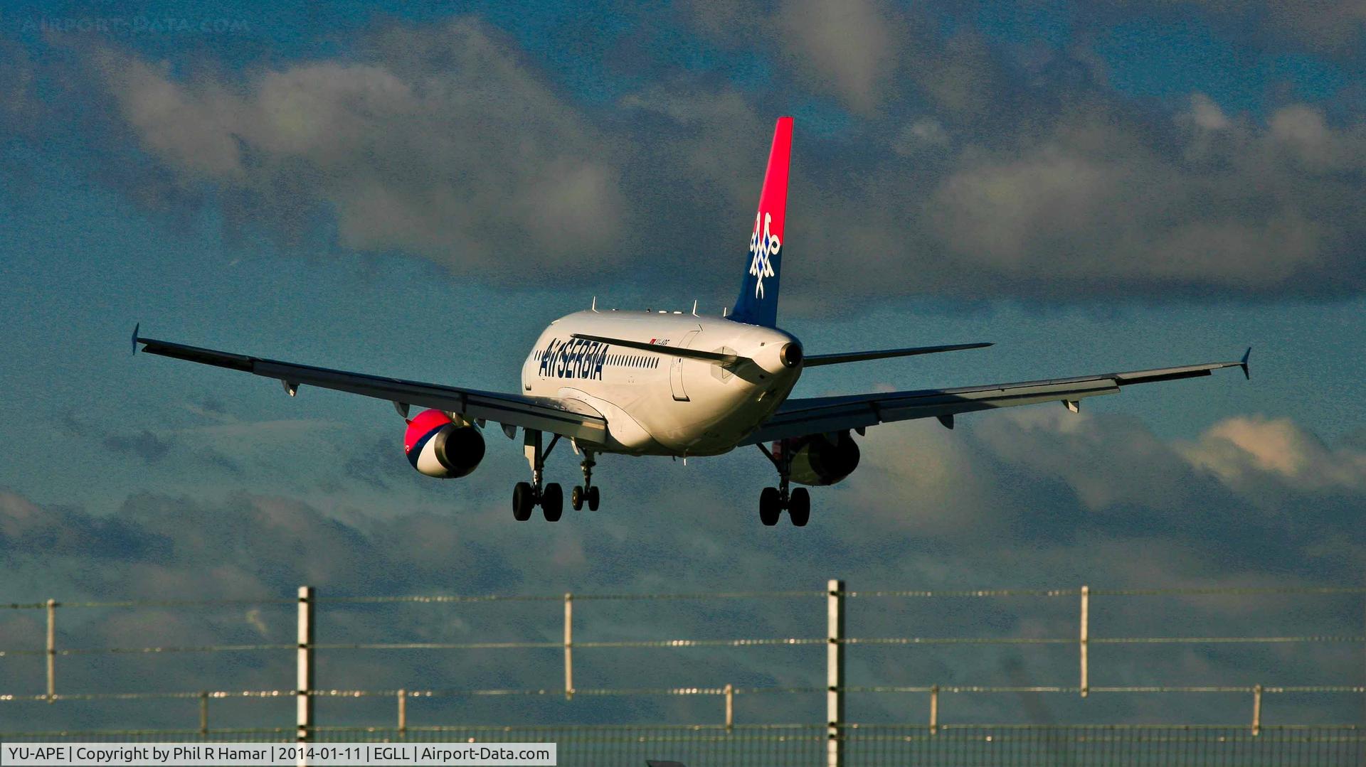 YU-APE, 2007 Airbus A319-132 C/N 3252, Air Serbia, (YU-APE) 2007 Airbus A319-132, c/n 3252, on approach to land on 27L Heathrow. © PhilRHamar