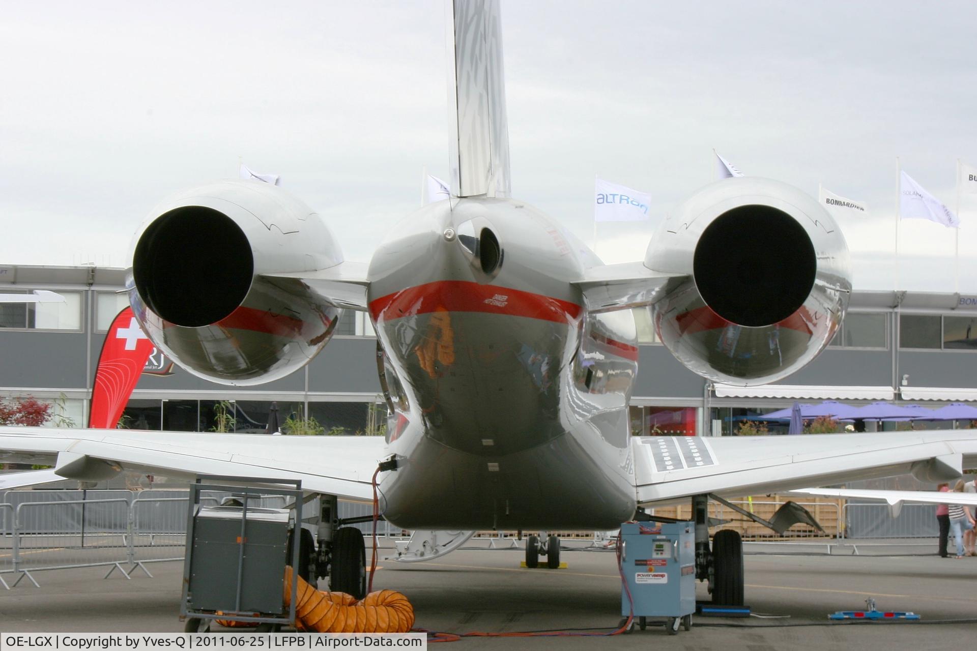 OE-LGX, 2008 Bombardier BD-700-1A10 Global Express C/N 9323, Bombardier BD-700-1A10 Global Express, Static Display, Paris Le Bourget (LFPB-LBG) Air Show 2011