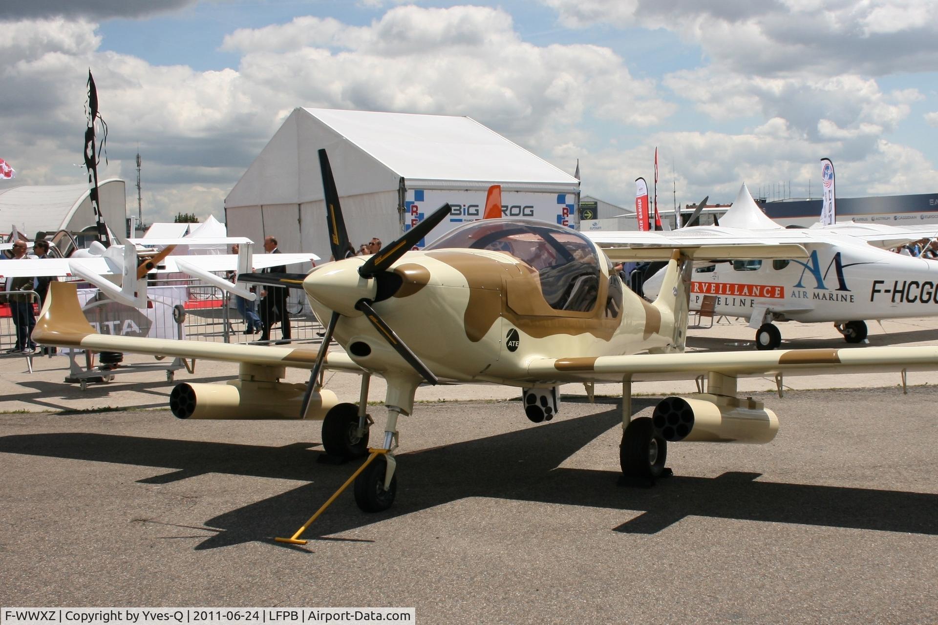 F-WWXZ, Dyn'Aero Pulsatrix C/N 001, Dyn'Aero Pulsatrix MCR R-180, Static Display, Paris Le Bourget (LFPB-LBG) Air Show 2011