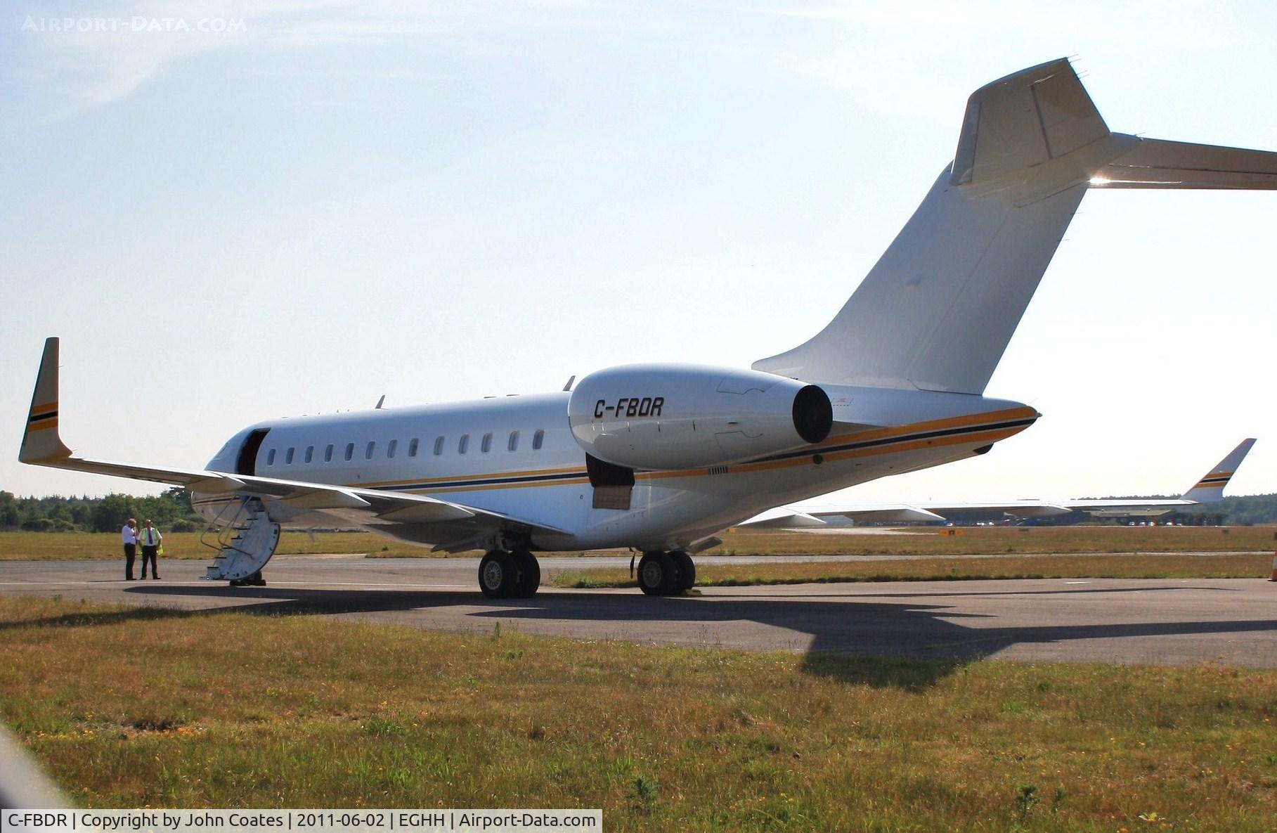 C-FBDR, 1998 Bombardier BD-700-1A10 Global Express C/N 9003, Visitor at Signatures