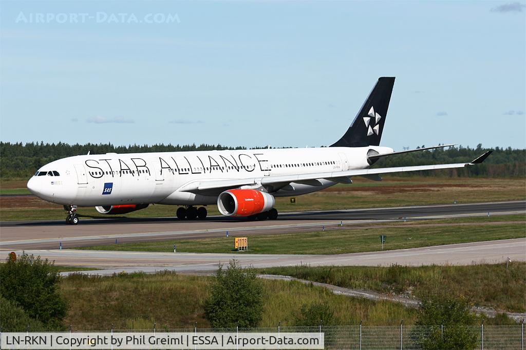 LN-RKN, 2003 Airbus A330-343X C/N 568, Taken at ESSA.
