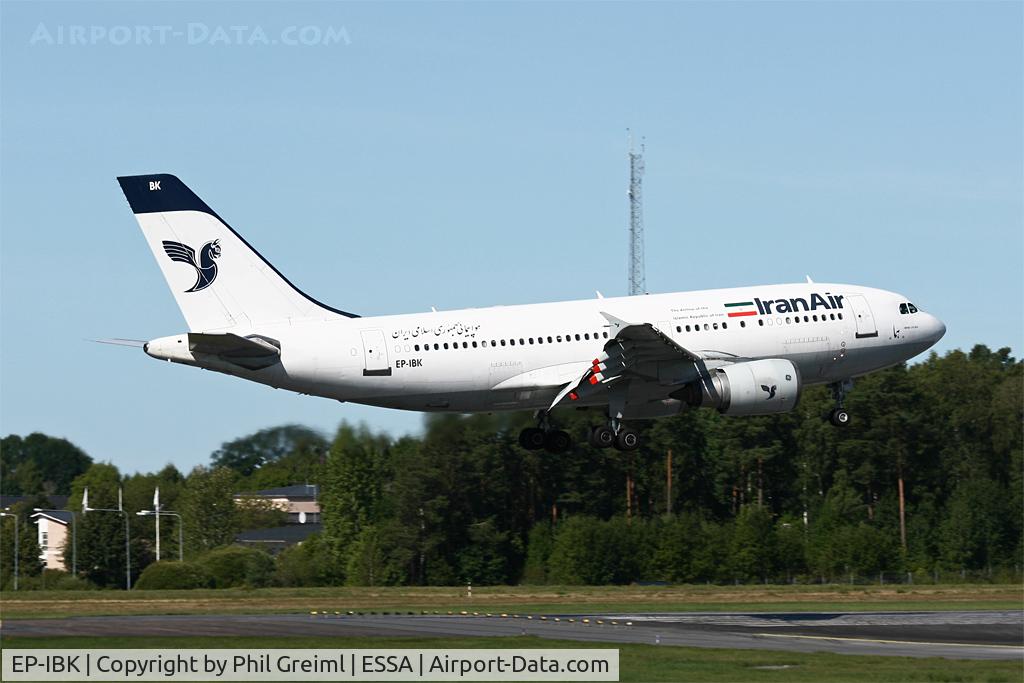 EP-IBK, 1993 Airbus A310-304 C/N 671, Taken at ESSA.