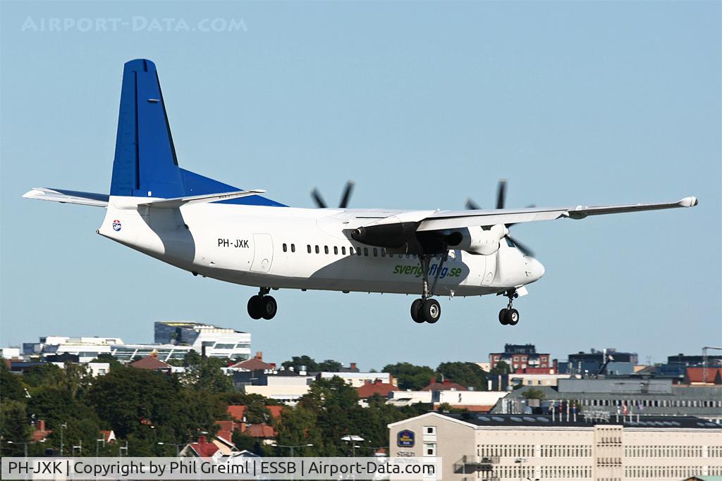 PH-JXK, 1991 Fokker 50 C/N 20233, Taken at ESSB.