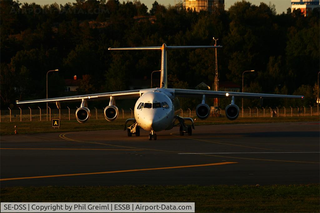 SE-DSS, 1994 British Aerospace Avro 146-RJ100 C/N E3245, Taken at ESSB.