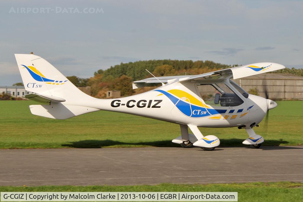 G-CGIZ, 2010 Flight Design CTSW C/N 8512, Flight Design CTSW at The Real Aeroplane Club's Pre-Hibernation Fly-In, Breighton Airfield, October 2013.