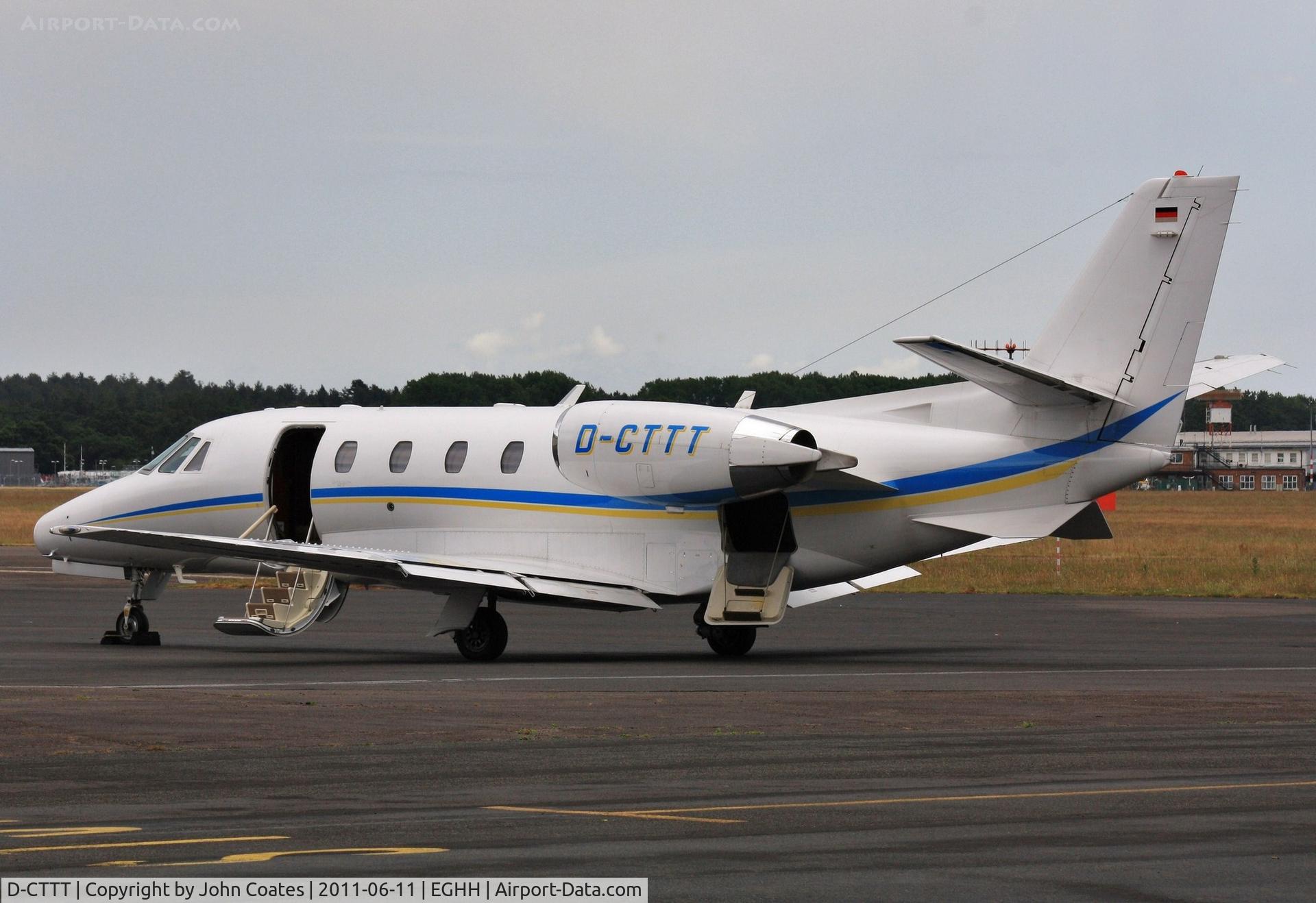 D-CTTT, 2005 Cessna 560XL Citation XLS C/N 560-5573, At Signatures