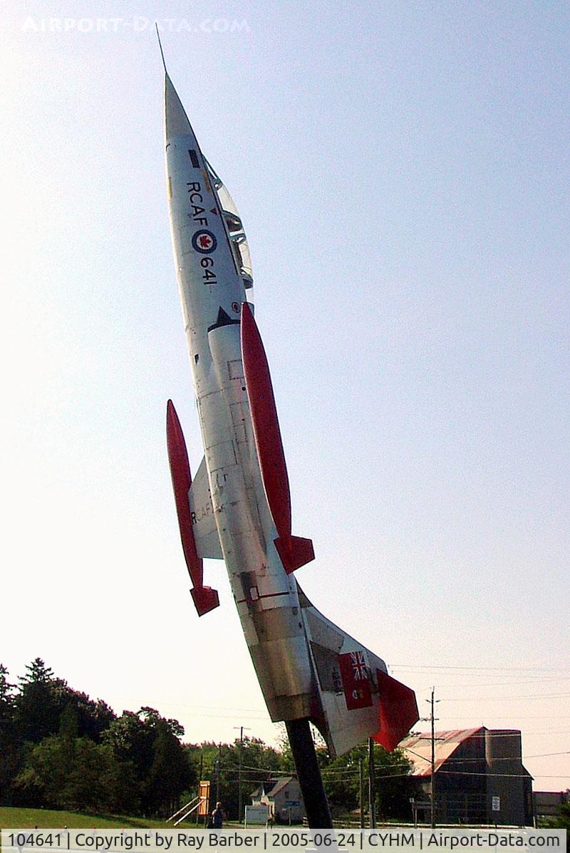 104641, 1962 Lockheed CF-104D Starfighter C/N 583A-5311, Lockheed CF-104D Starfighter [583A-5311] (Royal Canadian Armed Forces) Hamilton~C 24/06/2005