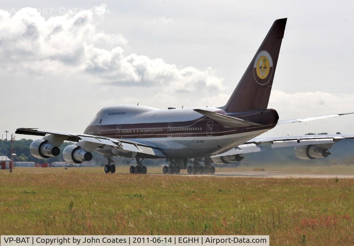 VP-BAT, 1979 Boeing 747SP-21 C/N 21648, Accelerating to depart down 08