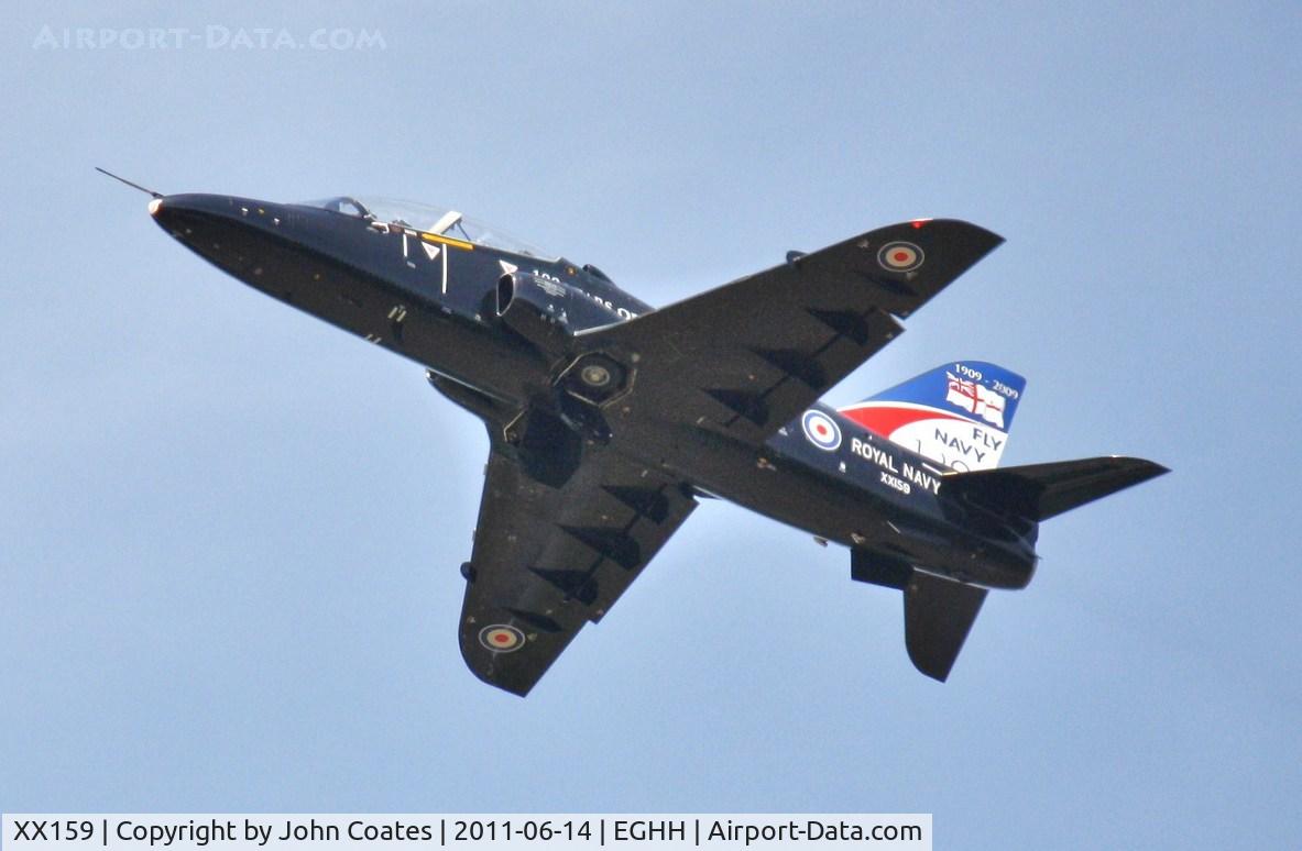 XX159, 1979 Hawker Siddeley Hawk T.1A C/N 005/312005, Low approach during training