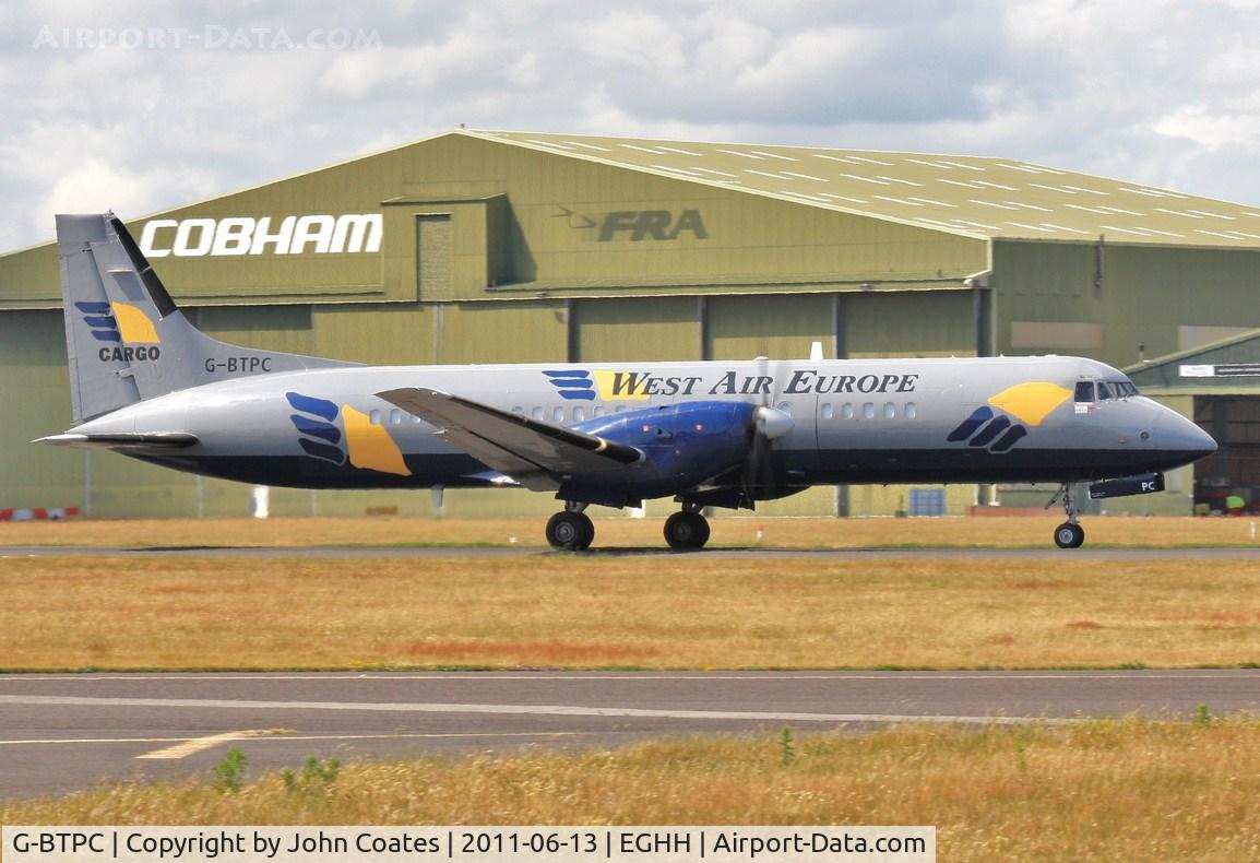 G-BTPC, 1988 British Aerospace ATP C/N 2010, Arriving on runway 08