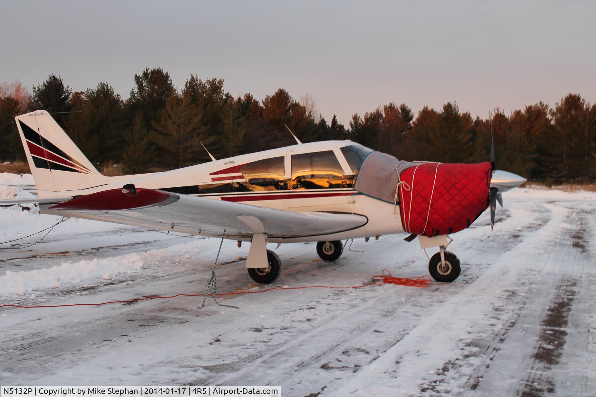 N5132P, 1958 Piper PA-24 Comanche C/N 24-145, Parked on 4R5.