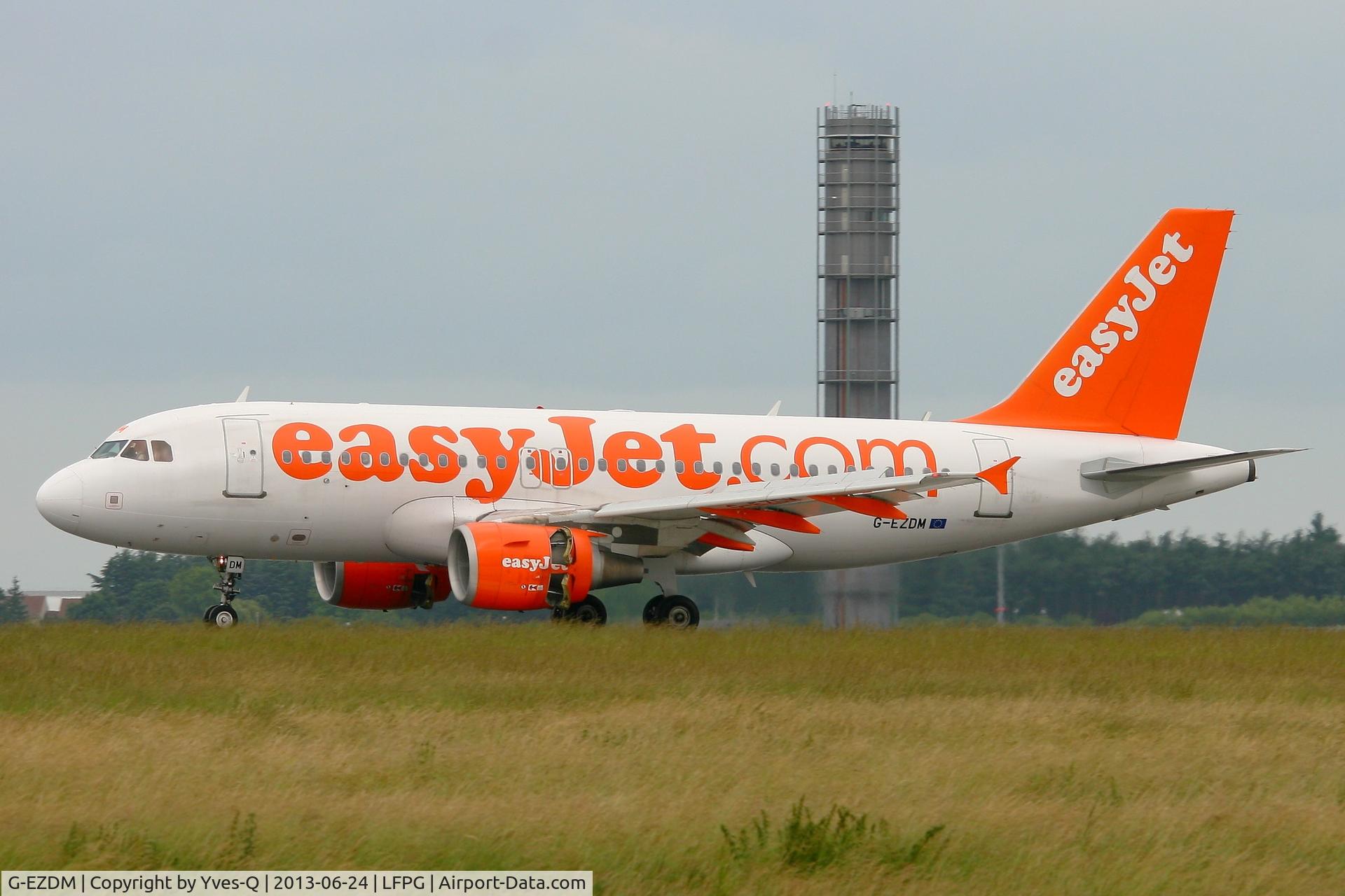 G-EZDM, 2008 Airbus A319-111 C/N 3571, Airbus A319-111, Landing Rwy 26L, Roissy Charles De Gaulle Airport (LFPG-CDG)