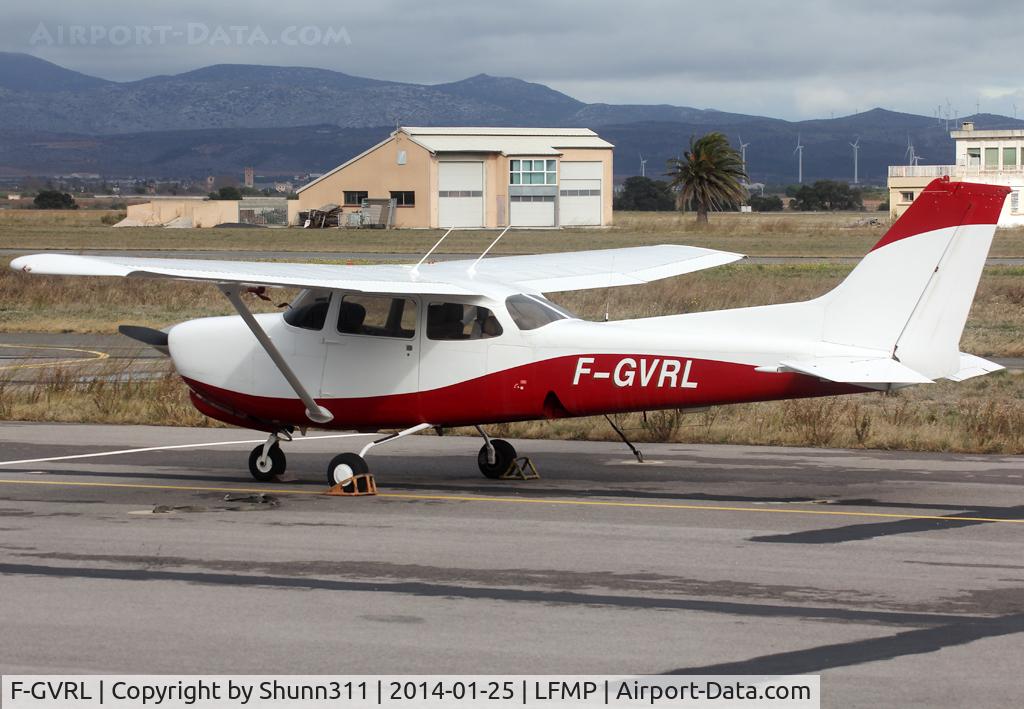 F-GVRL, Cessna 172RG Cutlass RG C/N 172RG-0222, Parked at the Airclub...