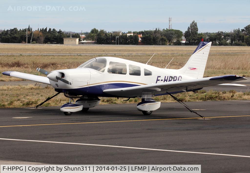 F-HPPG, Piper PA-28-161 C/N 28-8416075, Parked at the Airclub...